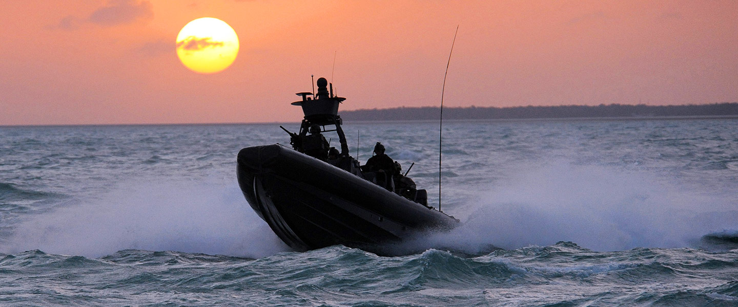 us navy swcc boats