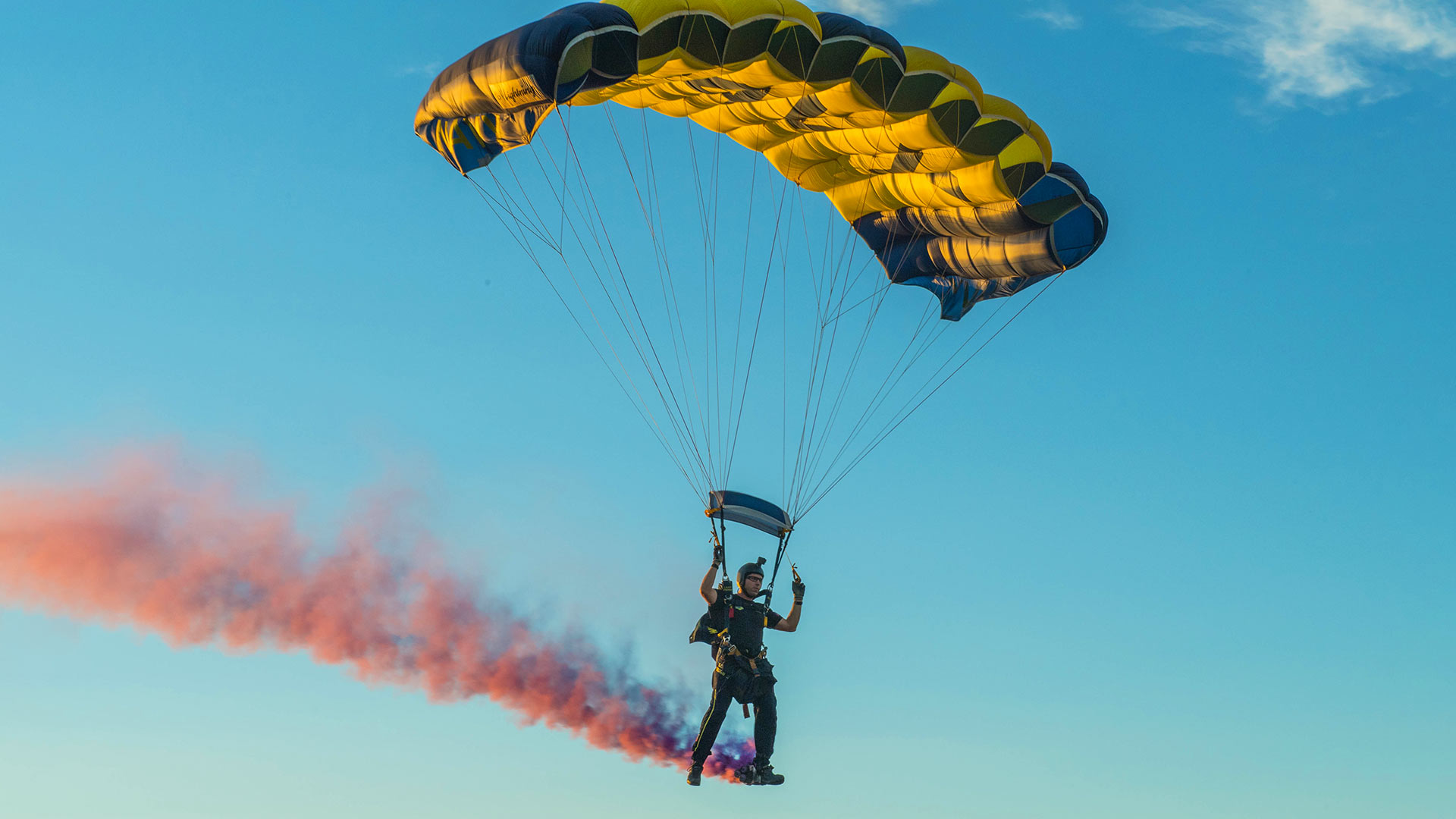 U.S. Navy Leap Frogs Parachute Team